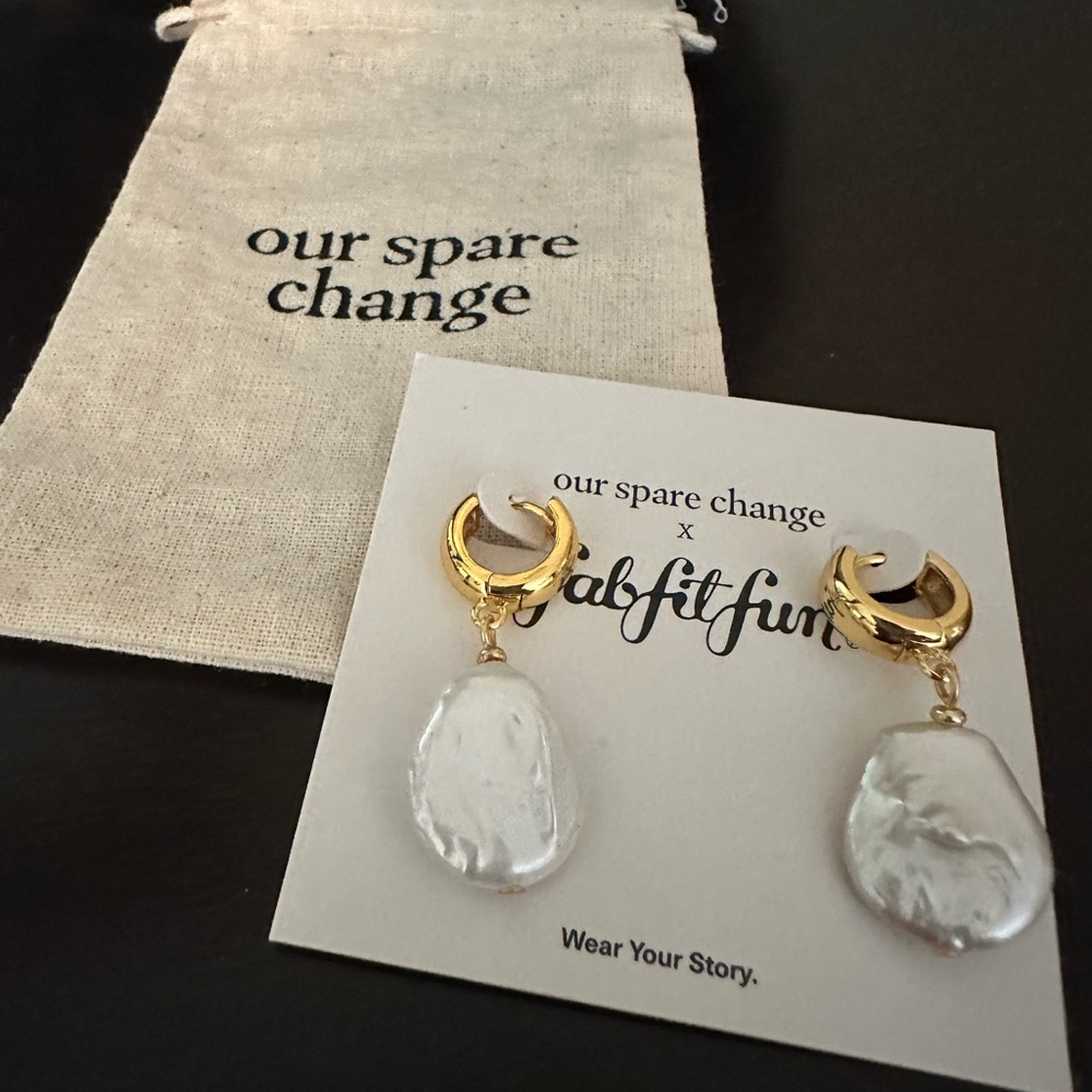 Baroque pearl earrings